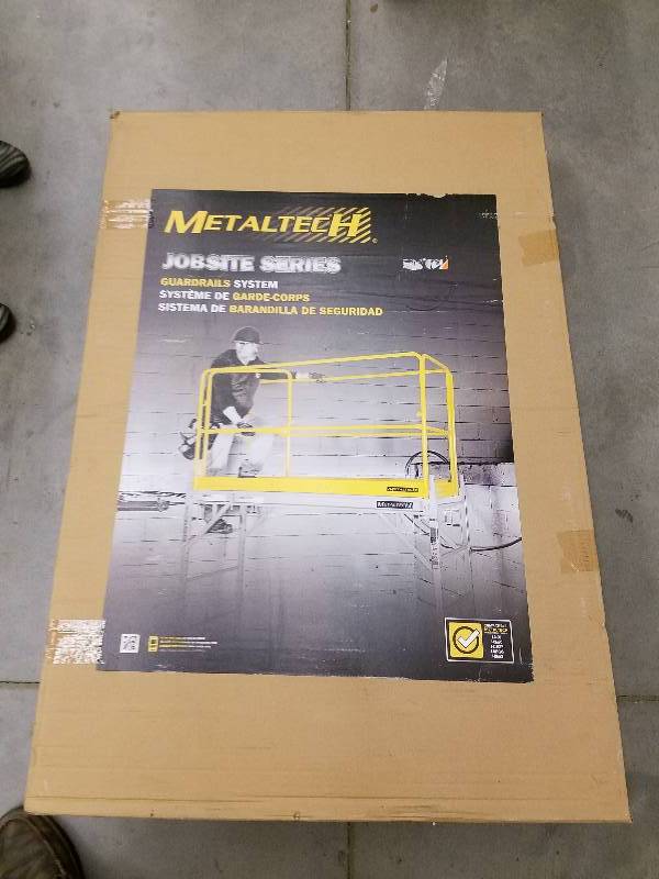 lot 121 image: MetalTech Joined Panel 6 ft. x 2.5 ft. x 3.4 ft. Scaffold Guardrail System