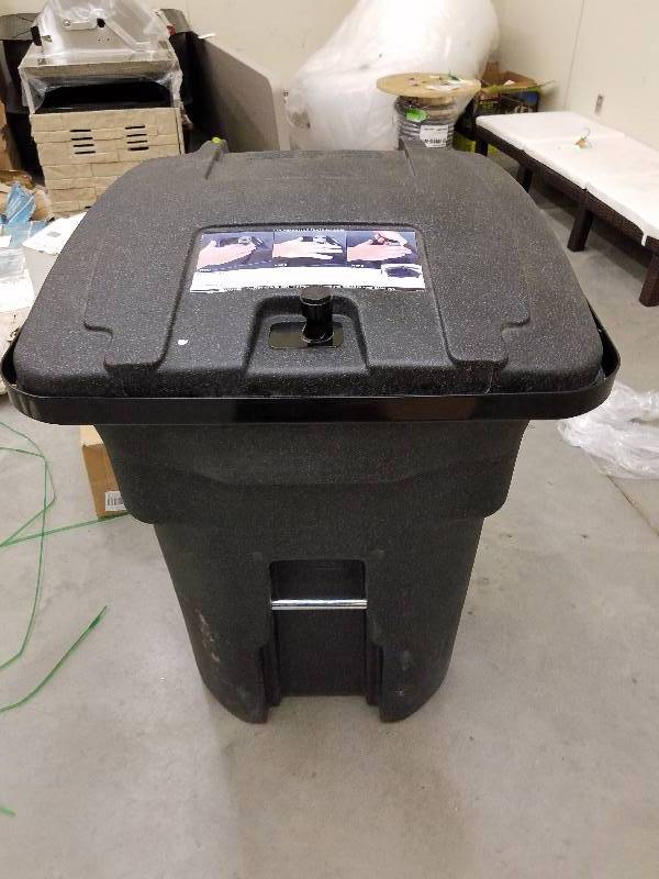 lot 129 image: 96-Gal. Black Bear-Tight Wheeled Trash Can