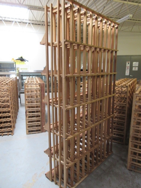 lot 709 image: SOLID CEDAR, COMMERCIAL QUALITY WINE RACK