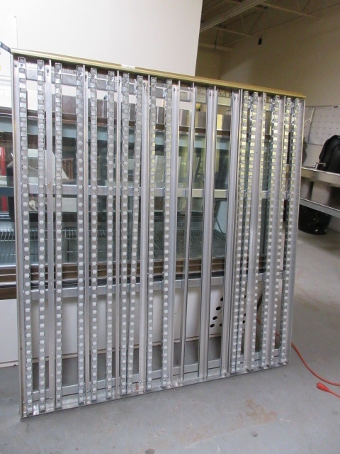 lot 703 image: BULK BEER GRAVITY FEED SHELVING