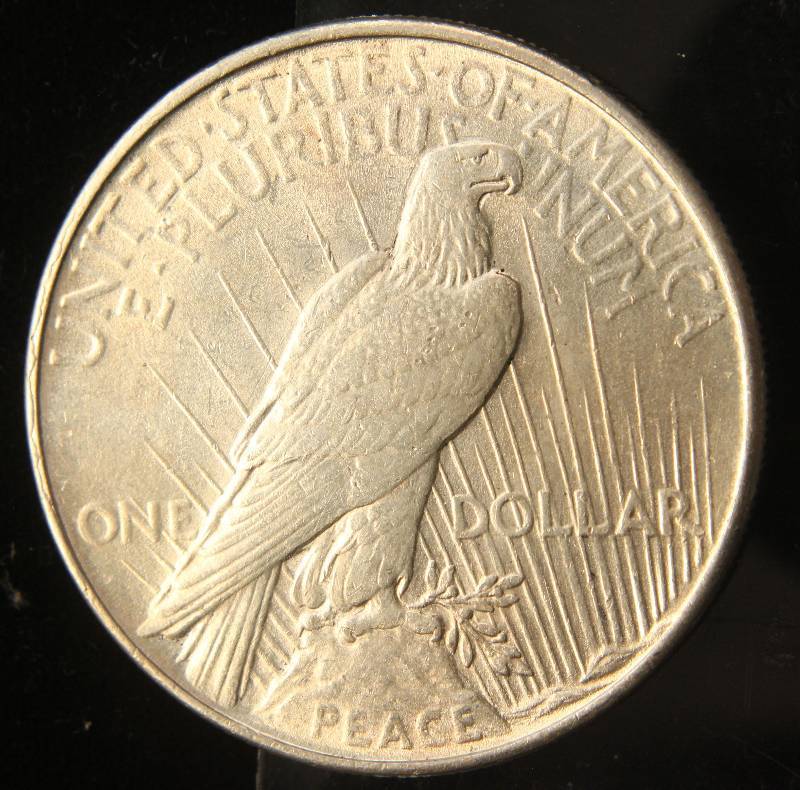 1922 PEACE SILVER DOLLAR AU58