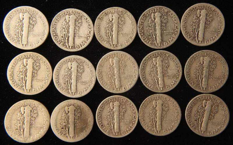 GROUP OF 15 US MERCURY SILVER DIMES