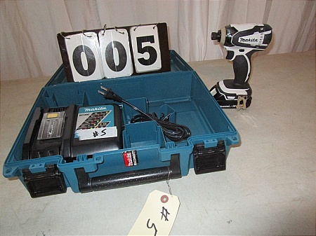 Makita Impact Driver Kit
