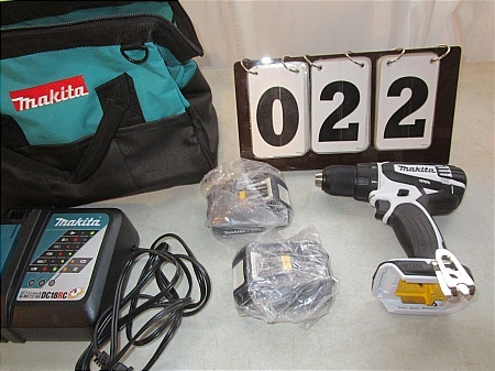 Makita 18 Volt Driver Drill