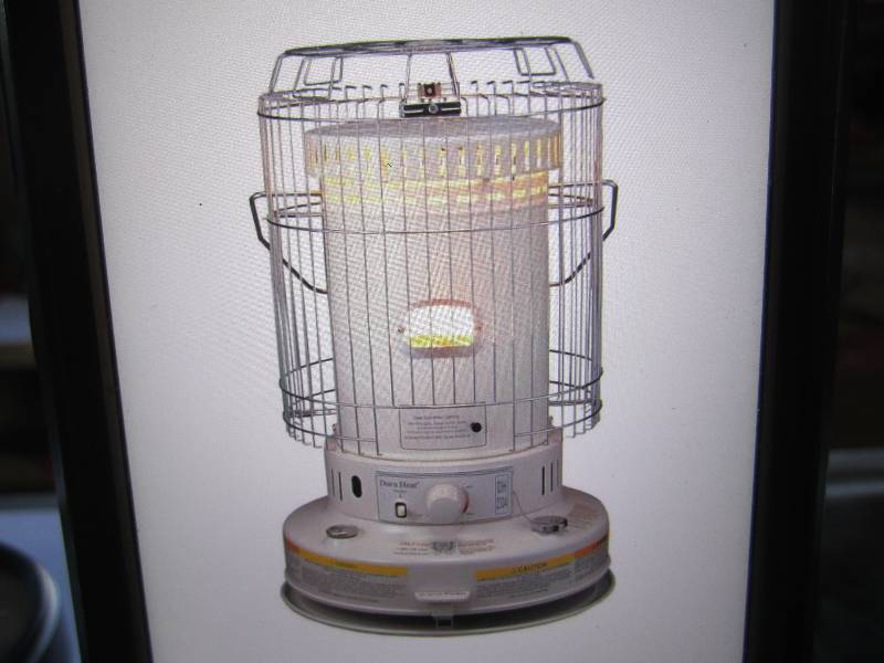 lot 4 image: Dura Heat Indoor Portable Kerosene ...