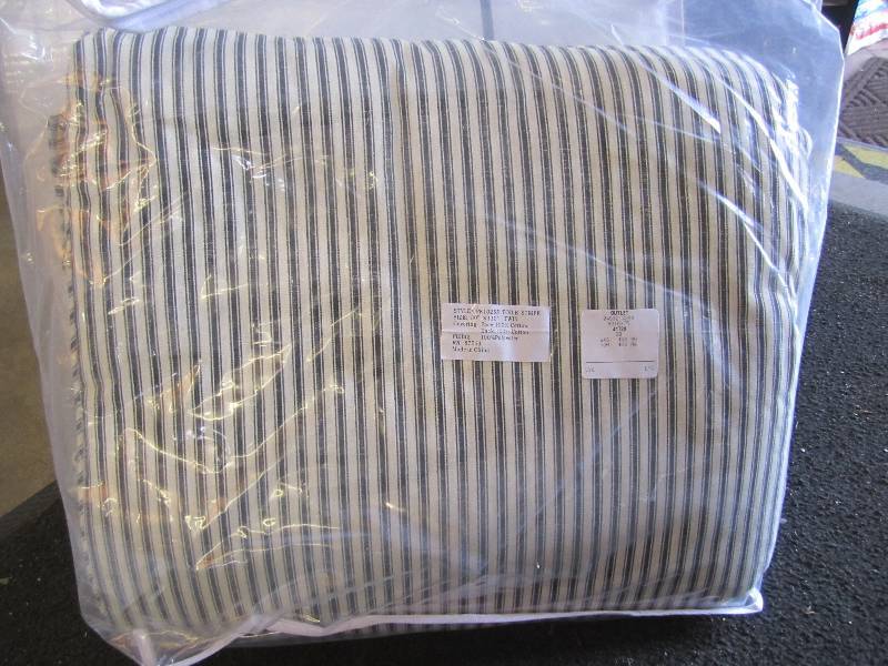 lot 54 image: Twin Size Toile Stripe Black Bedspr...