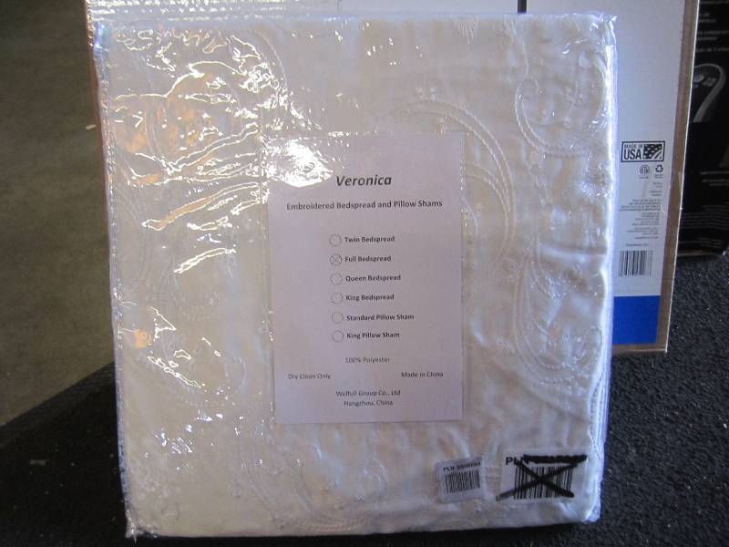 lot 58 image: Full Size Veronica Embroidered Beds...