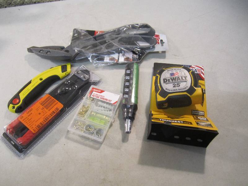 lot 90 image: Tools Etc OpenDamagedMissing Pack...