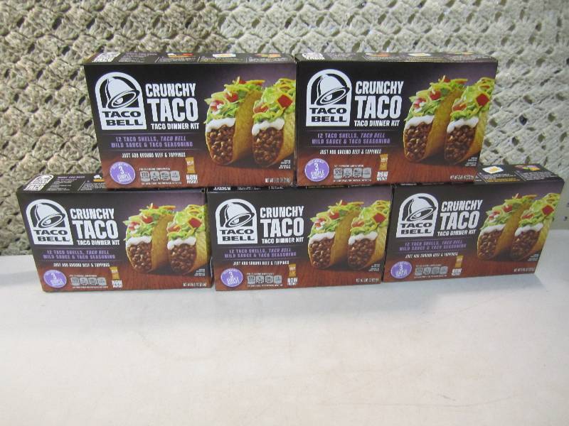 lot 111 image: Lot of 5 Boxes Taco Bell Taco Dinne...