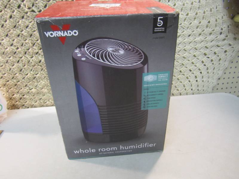 lot 130 image: Vornado Whole Room Humidifier Open ...