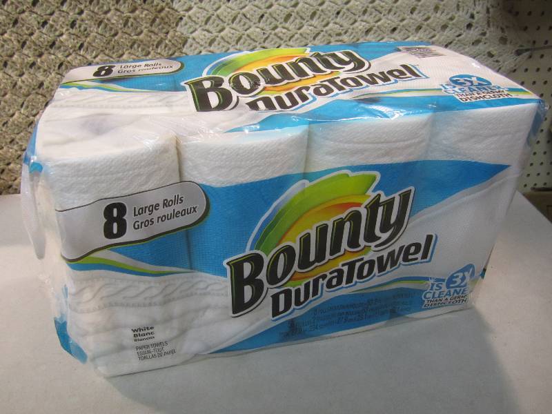 lot 139 image: Pack of 8 Large Rolls Bounty Durato...