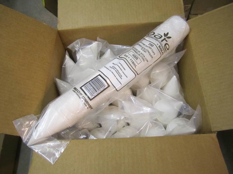 lot 305 image: Case of 5000 Paper Cone Water Cups ...