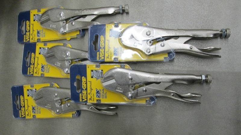 lot 17 image: Lot of 5 Irwin Vise-Grip RR locking...