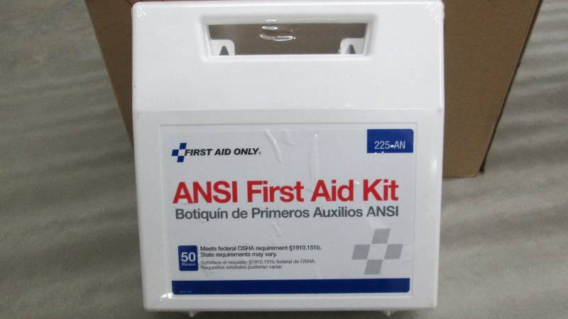lot 23 image: 50 Person First Aid Kit, Plastic Ca...