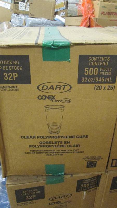 lot 40 image: Dart 32P Polypropylene Cups, Cold C...
