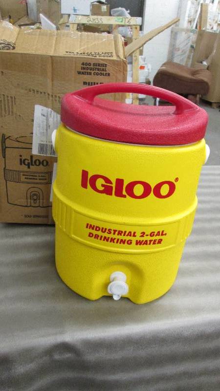 lot 43 image: Igloo Industrial 2- Gallon Drinking...