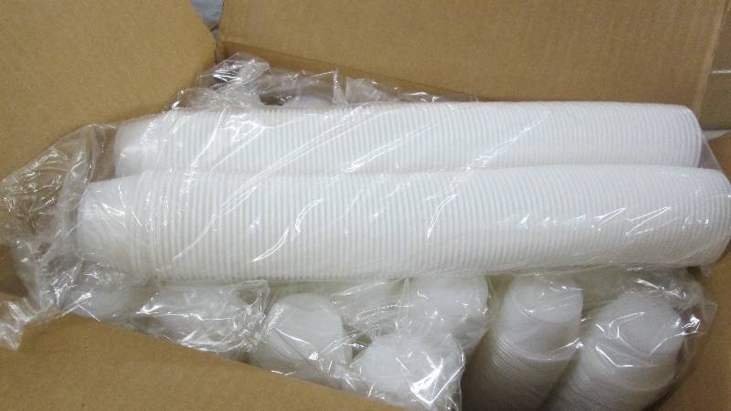 lot 101 image: Dixie Products Dixie Translucen...