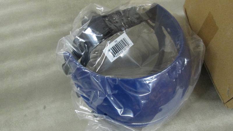 lot 136 image: Lot of 6 Crews Headgear,Face Shield...
