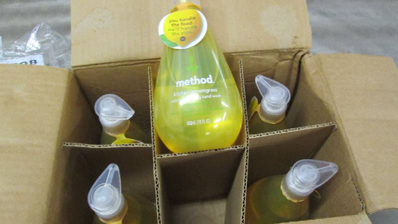 lot 178 image: Lot of 5 Method Kitchen Lemongrass ...
