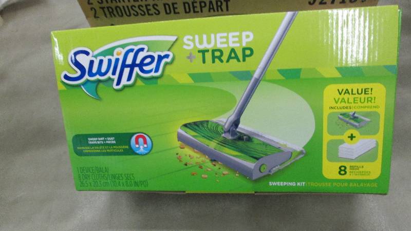 lot 213 image: Swiffer SweepTrap Sweeping Kit PGC...