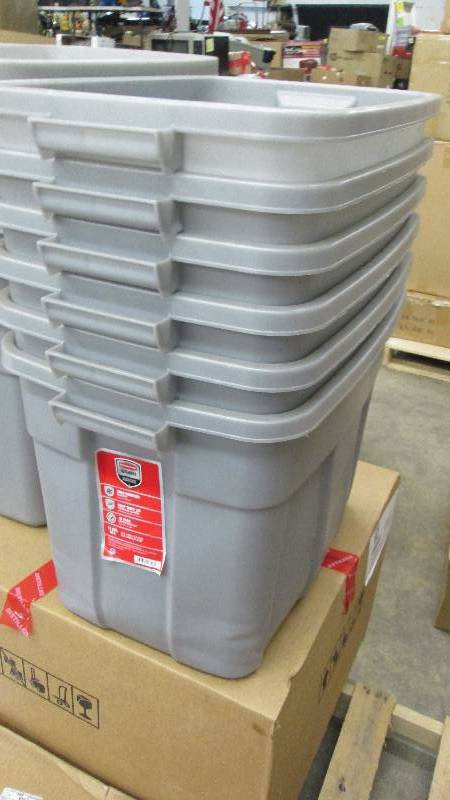 lot 236 image: Lot of 6 Rubbermaid 18 Gallon Rough...