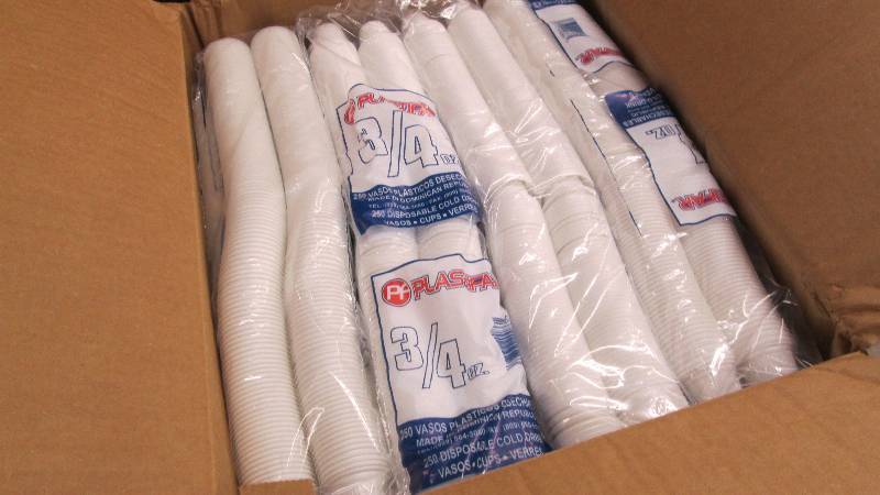 lot 278 image: Case of 5000 .75 oz Plastic Cups...