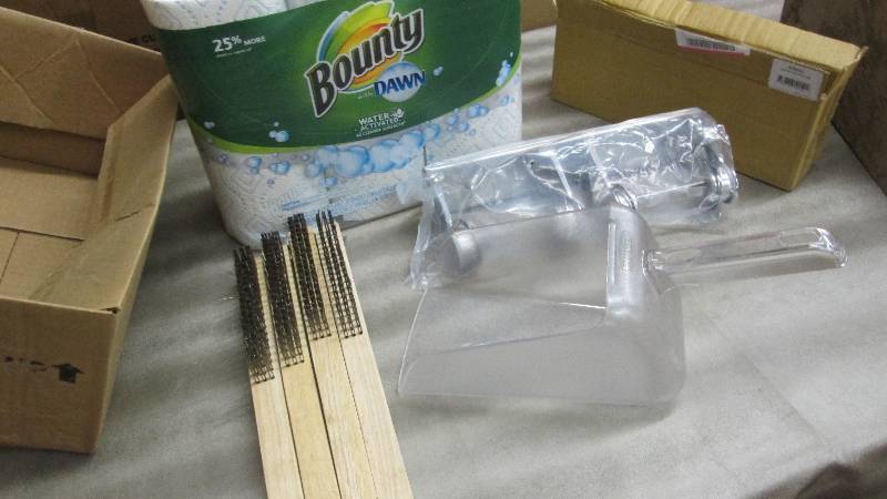 lot 280 image: 3 rolls Bounty with Dawn , 4 Steel ...