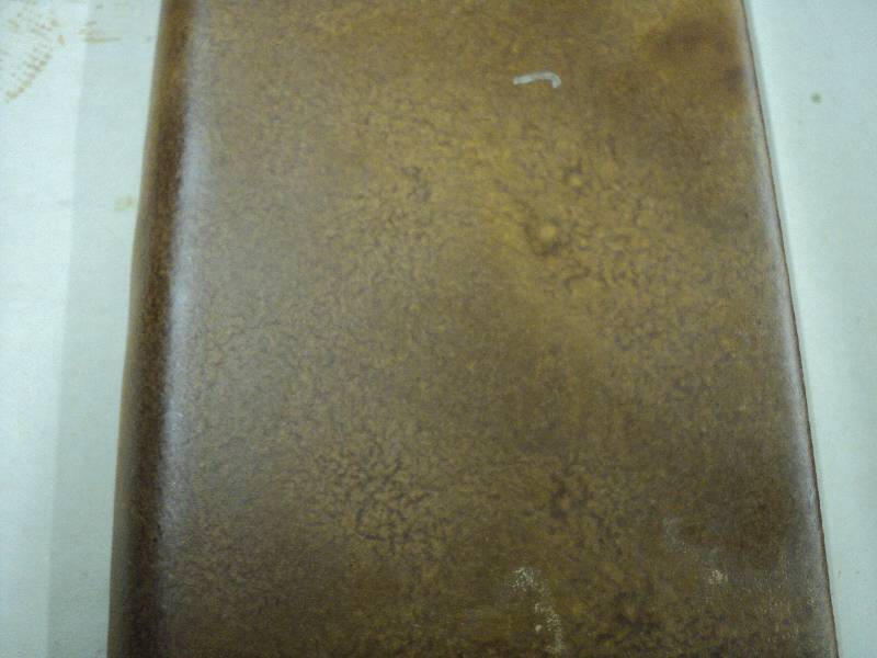 lot 25 image: 16 cases of leather colored Italian...
