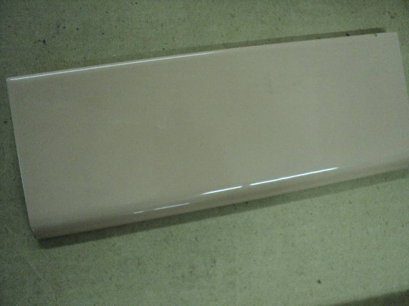 lot 35 image: 5 cases of peach tile from Italy...
