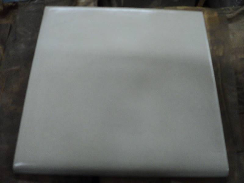 lot 81 image: 11 boxes SPEA 6 sq. Italian tile c...