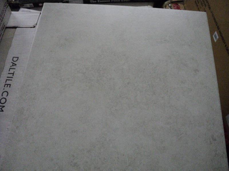lot 111 image: 8.5 boxes Daltile ceramic floor til...