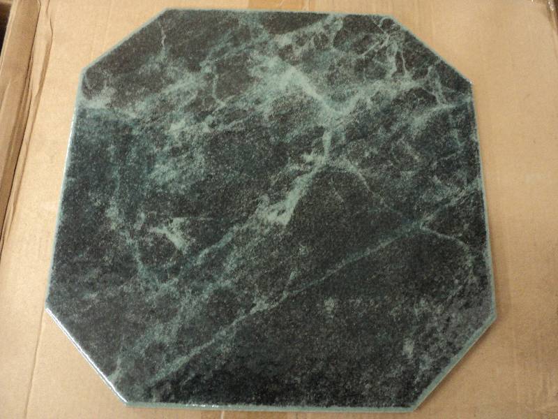 lot 113 image: 12 boxes of Majoca Firestone tile -...