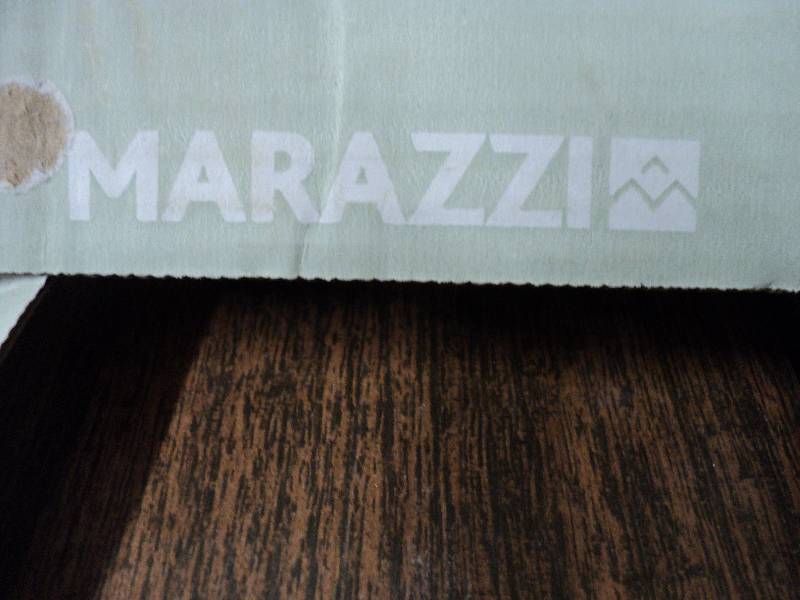 lot 117 image: Marazzi glazed porcelain tile - 38 ...