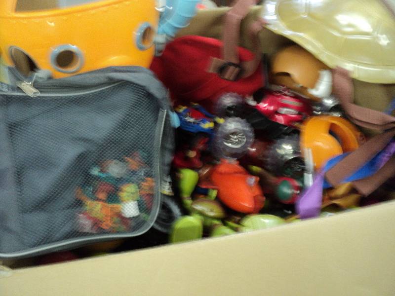lot 131 image: miscellaneous toys...