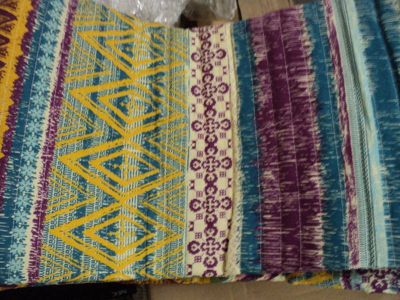 lot 183 image: twin size bedspread...