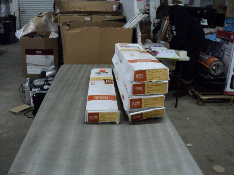 lot 197 image: 5 HOME DECORATORS COLLECTION 4 29x...