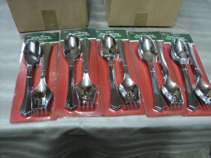 lot 215 image: 5 plastic serving sets...