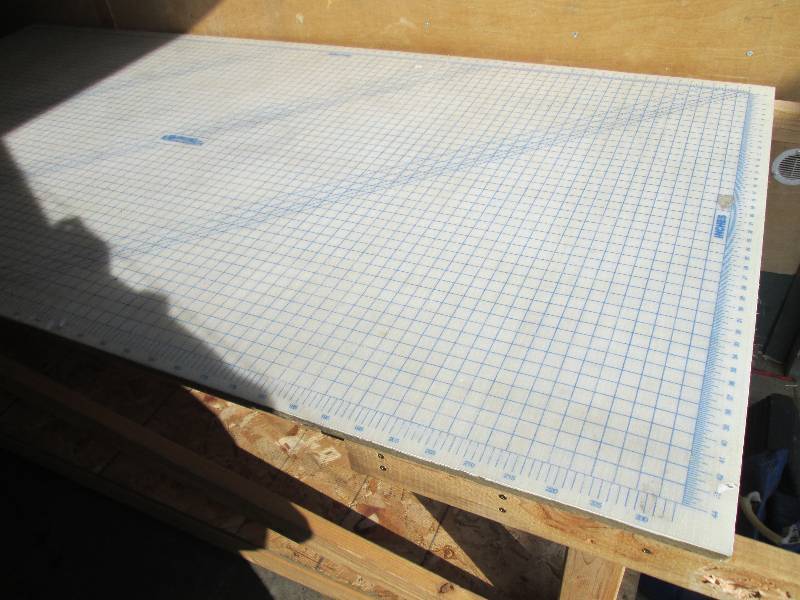 lot 5 image: Metric and English angle cutting ma...