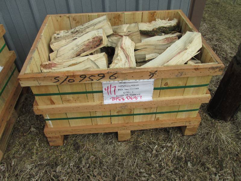 lot 16 image: Wood pallet bin full of firewood, b...