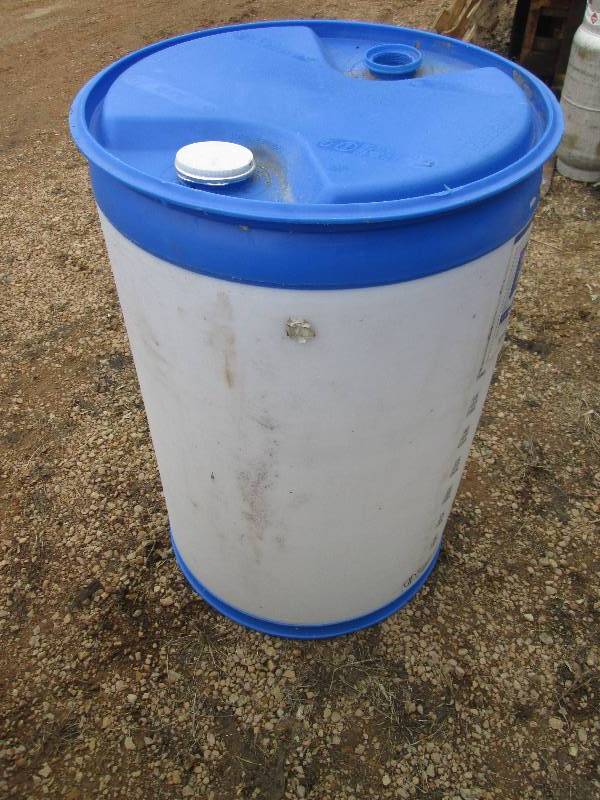lot 86 image: Blue plastic barrel very similar to...