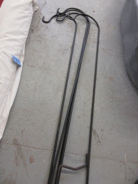 SINGLE SHEPARDS HOOKS
