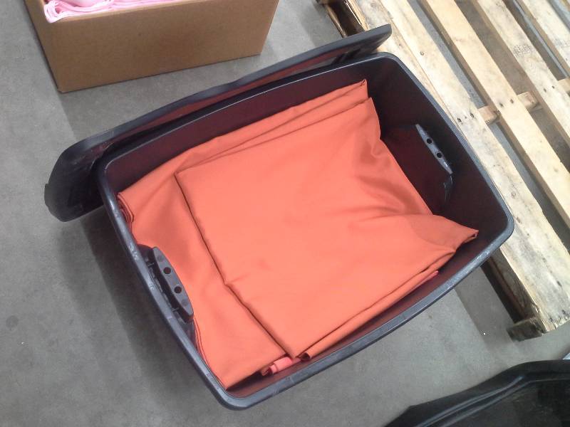 lot 51 image: Orange Linens
