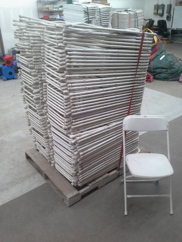 lot 124 image: About 100 Chairs
