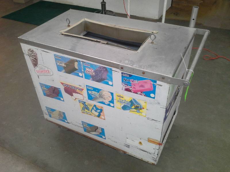 lot 144 image: Ice Cream Cart