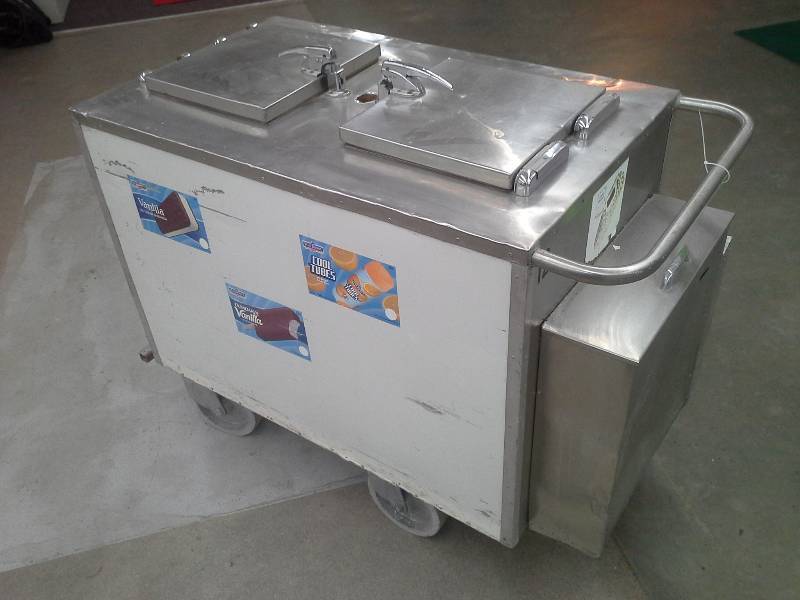 lot 145 image: Ice Cream Cart