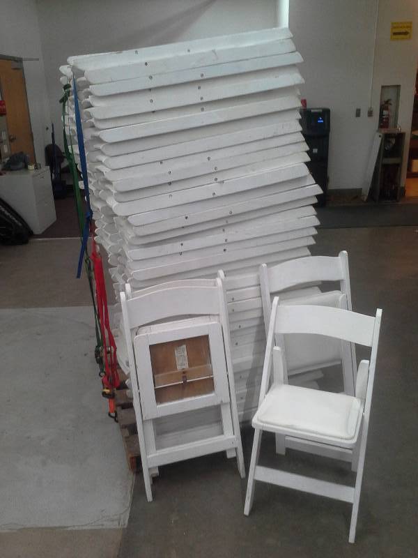 lot 170 image: About 75 Folding Chairs