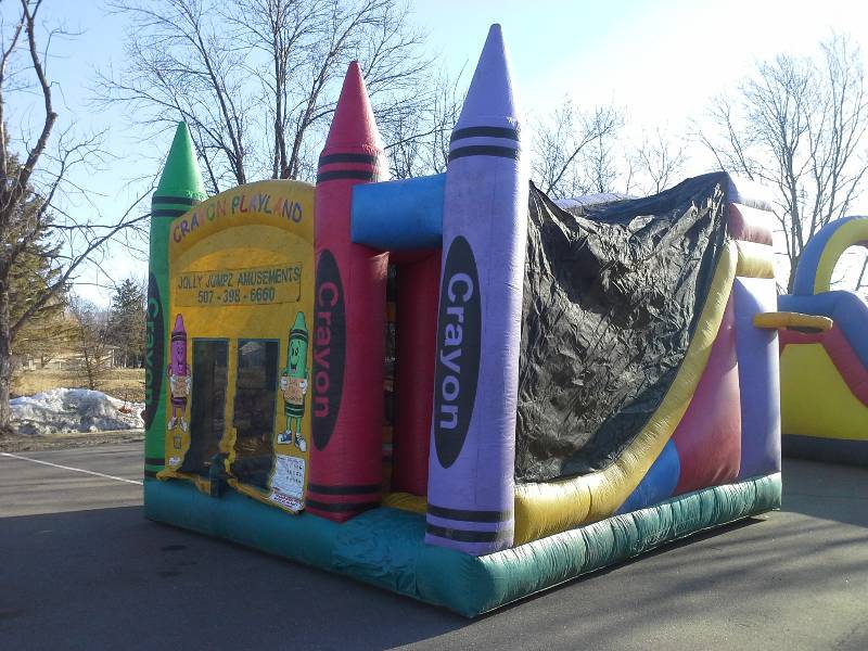 lot 34 image: Crayon Combo MoonwalkSlide Inflatable