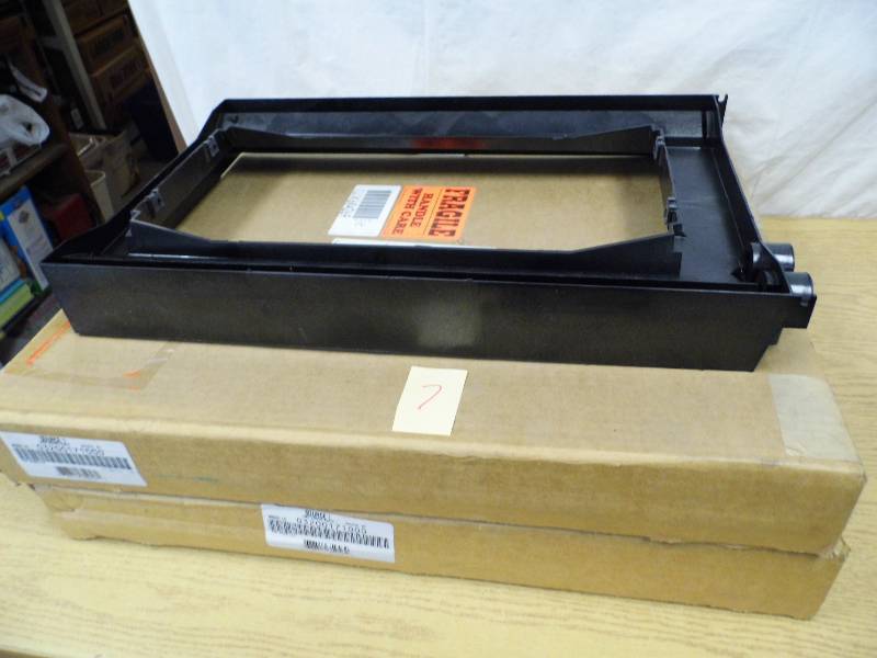 lot 7 image: HVAC Parts
