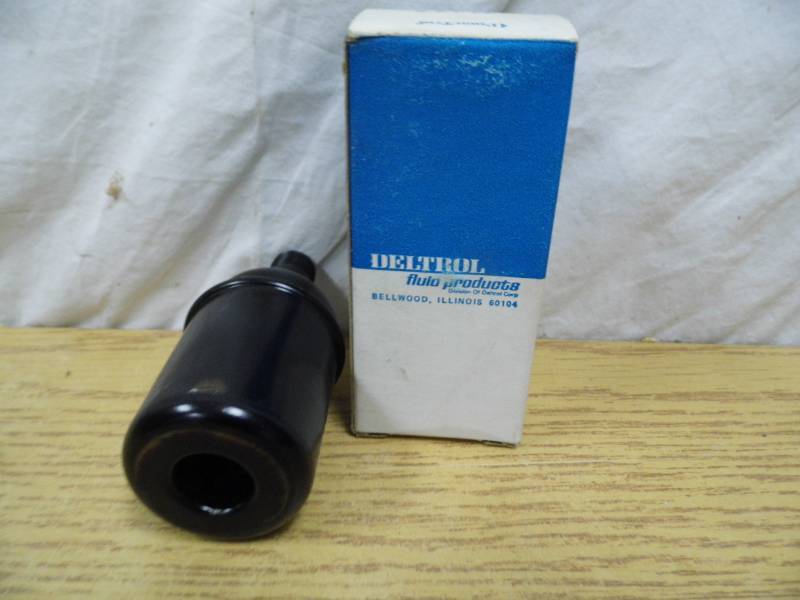 lot 28 image: Lot of 14 Deltrol Exhaust Mufflers
