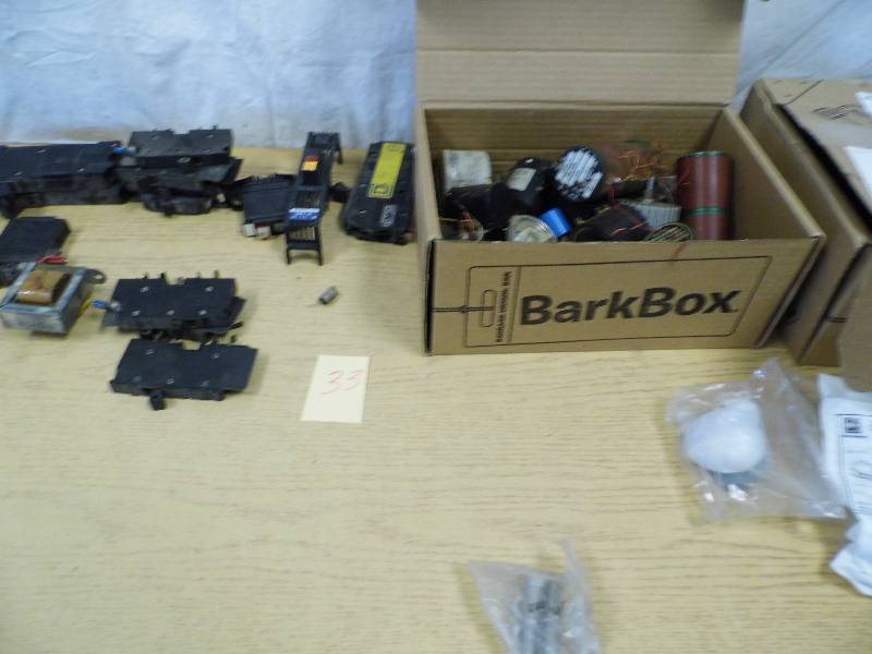 lot 33 image: Misc Electrical Parts